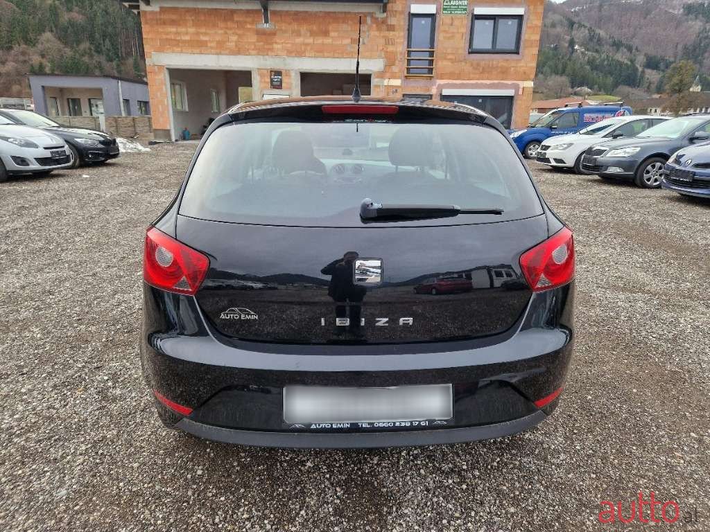 2014' SEAT Ibiza photo #4