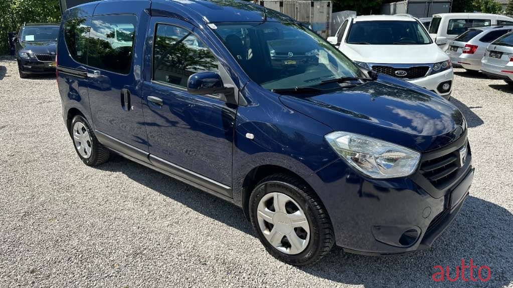 2015' Dacia Dokker photo #1