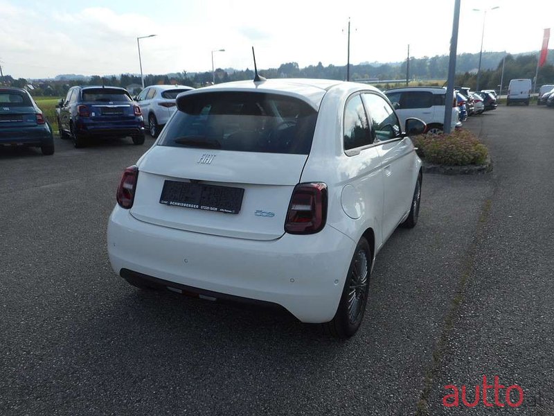 2021' Fiat 500 E photo #3