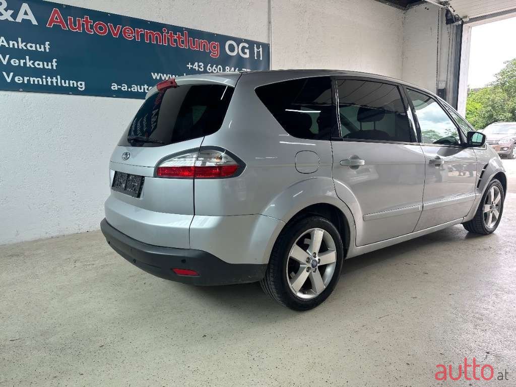 2007' Ford S-Max photo #3