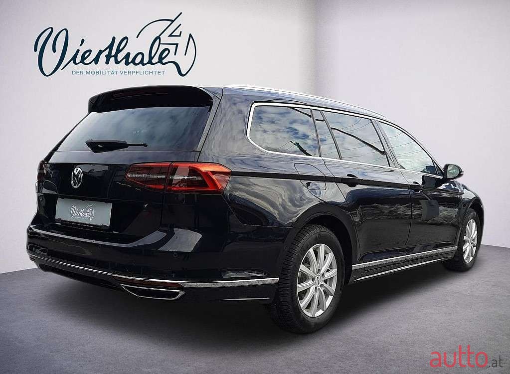 2016' Volkswagen Passat photo #4