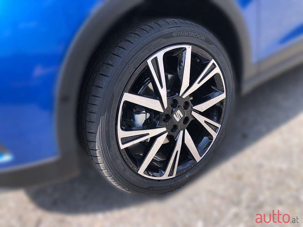 2022' SEAT Arona photo #4