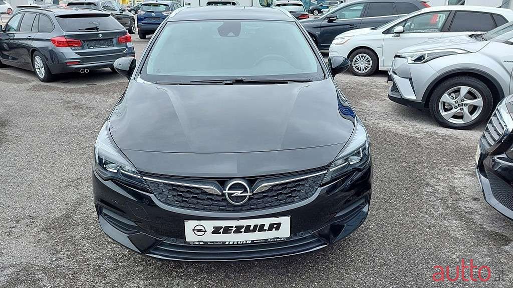 2021' Opel Astra photo #2