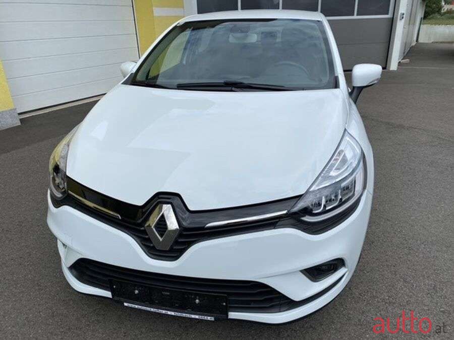 2017' Renault Clio photo #3