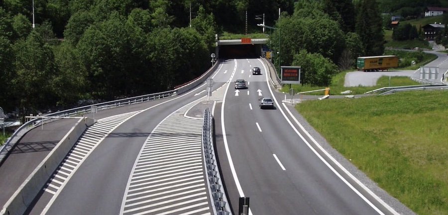 3,26 Promille! Polizei stoppt besoffene Geisterfahrerin