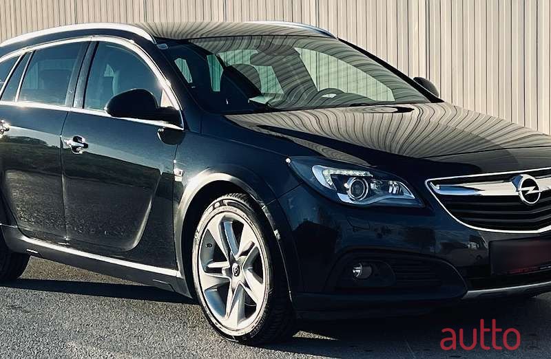 2015' Opel Insignia photo #6