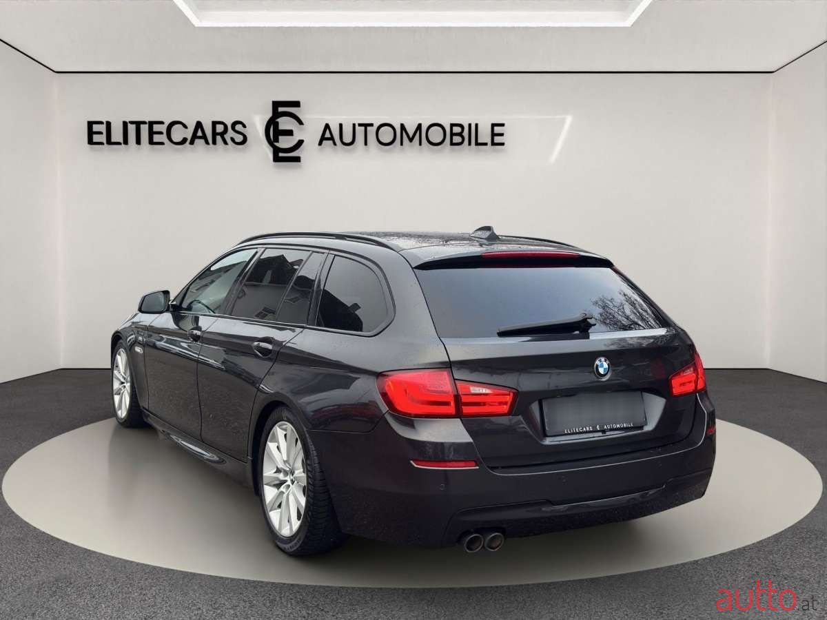 2013' BMW 5Er-Reihe photo #5