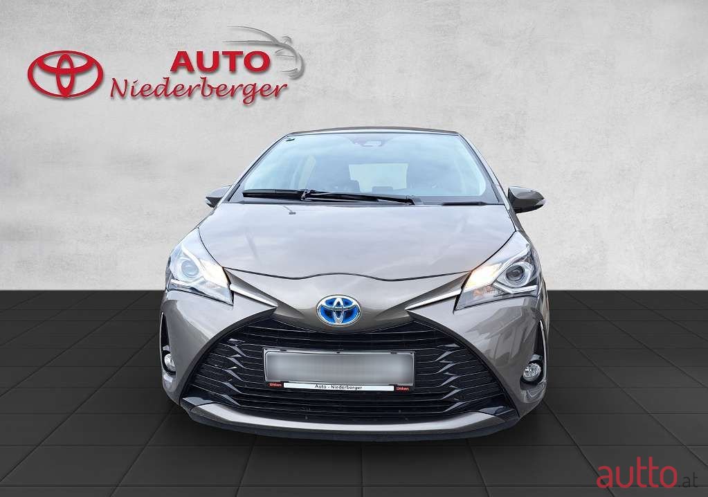 2019' Toyota Yaris photo #6