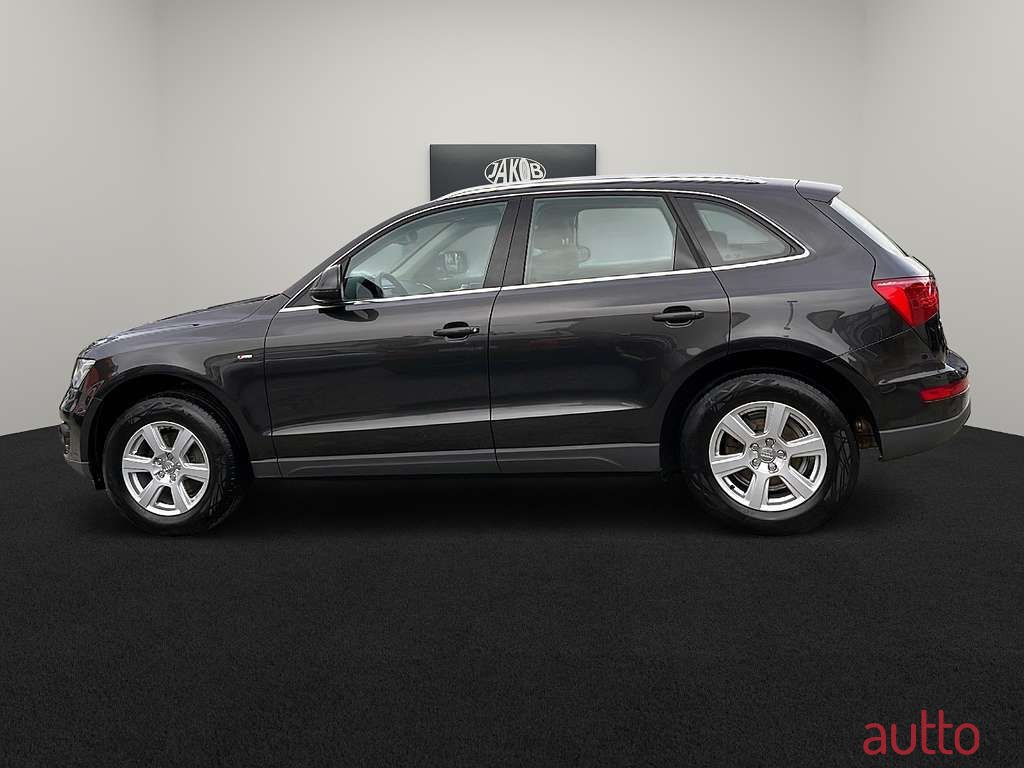 2012' Audi Q5 photo #4