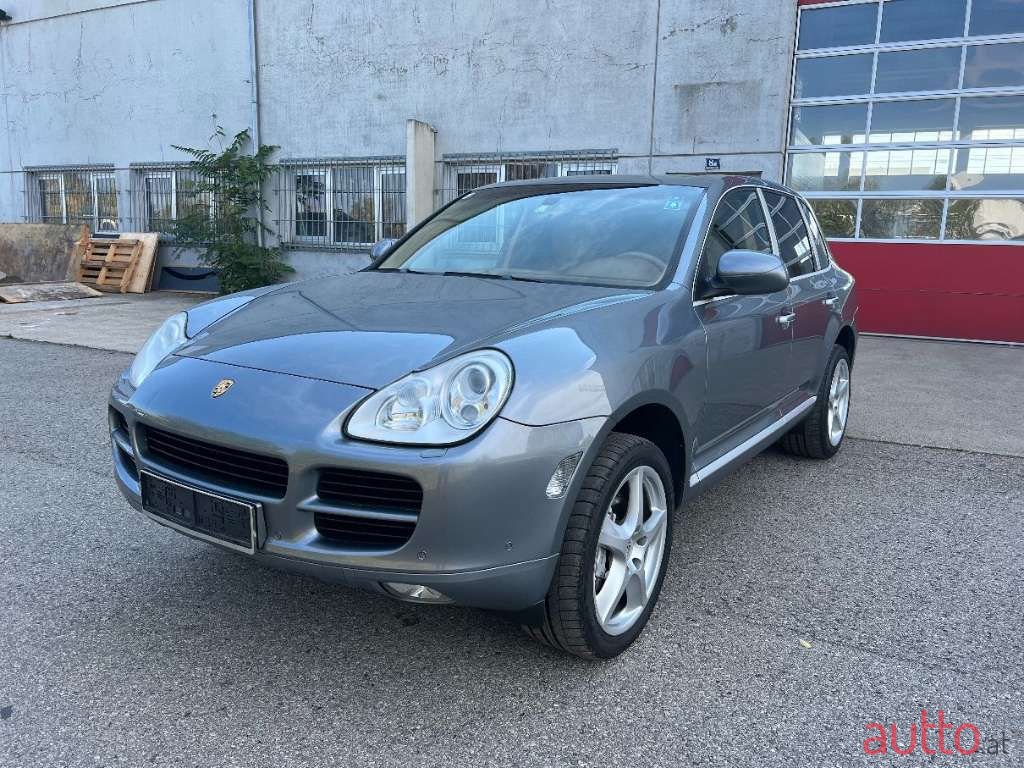 2006' Porsche Cayenne photo #3