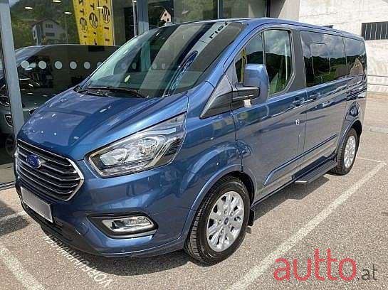 2020' Ford Tourneo photo #3