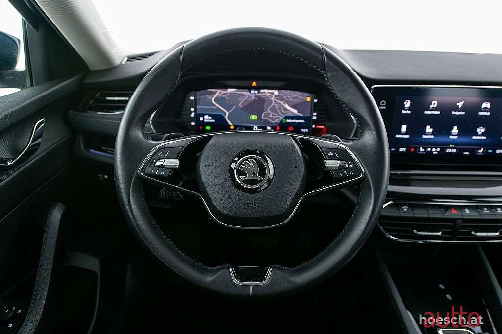 2022' Skoda Octavia photo #6