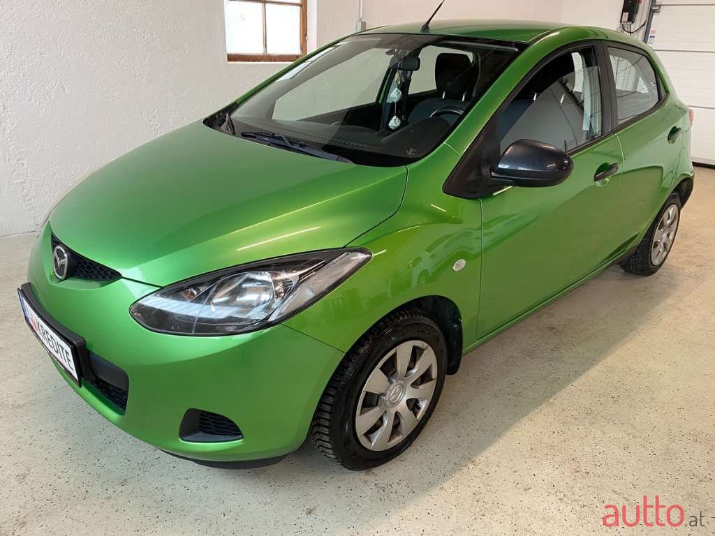 2009' Mazda Mazda2 photo #6