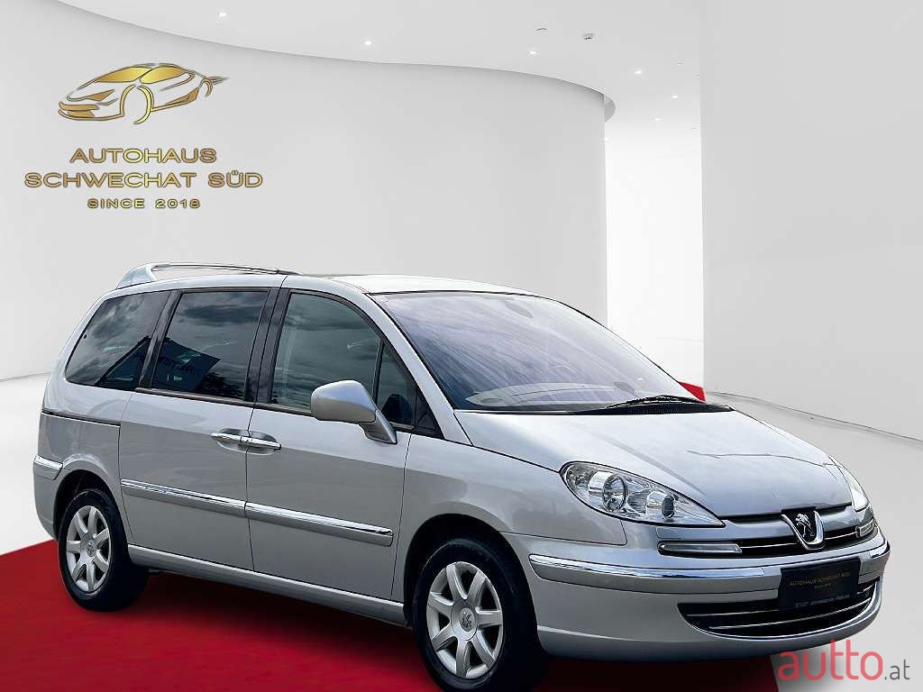 2014' Peugeot 807 photo #3