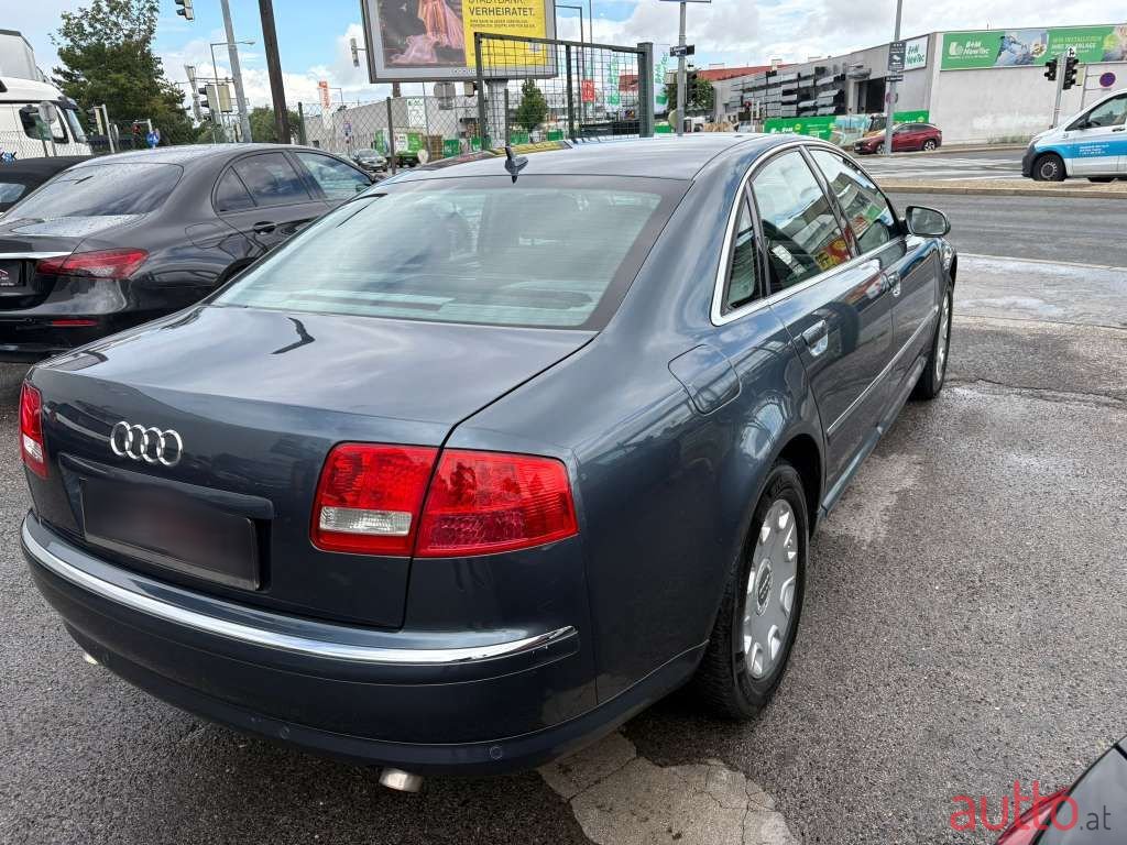 2007' Audi A8 photo #3