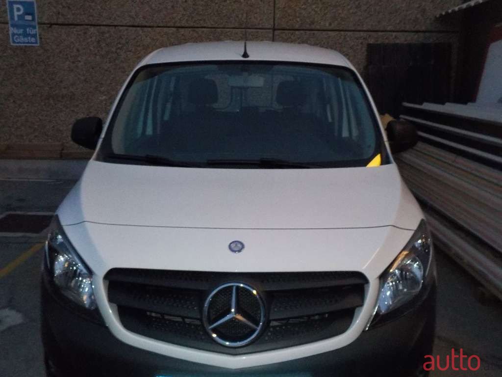 2019' Mercedes-Benz Citan photo #3