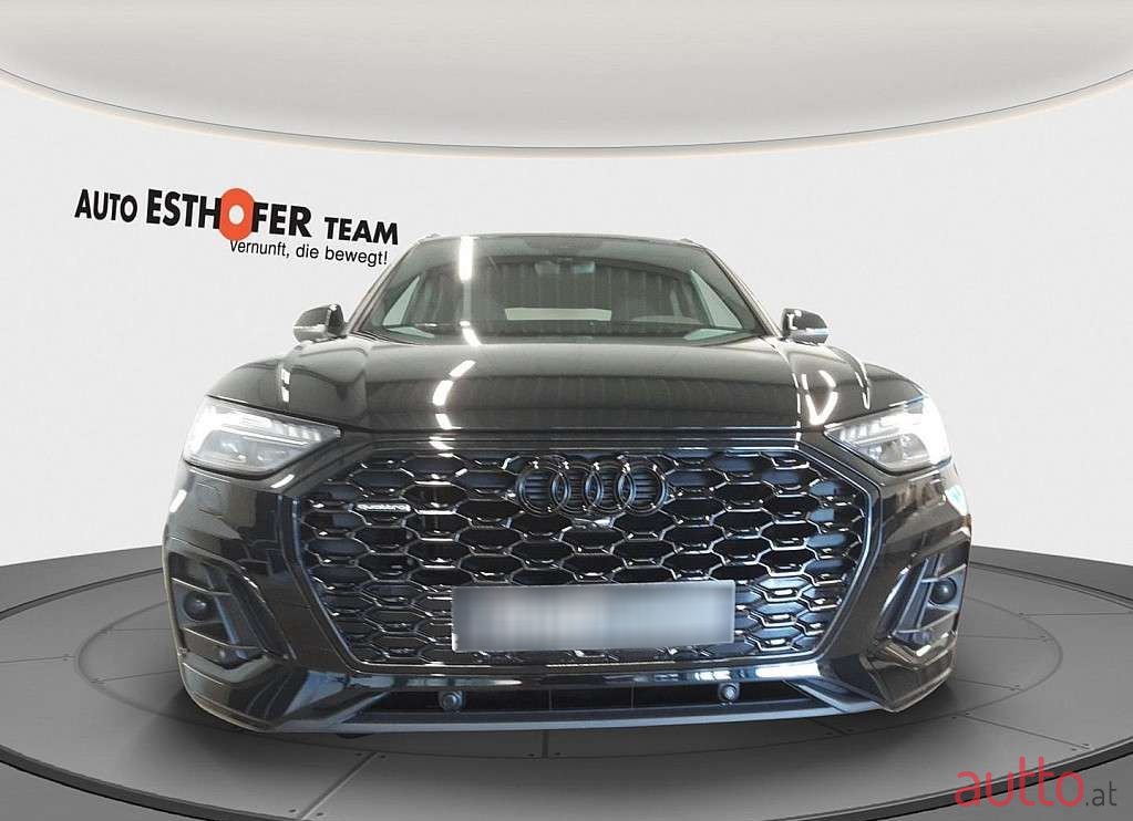2022' Audi Q5 photo #2