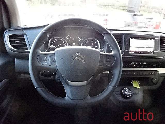 2022' Citroen SpaceTourer photo #6