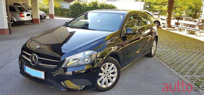 2014' Mercedes-Benz A-Klasse photo #1