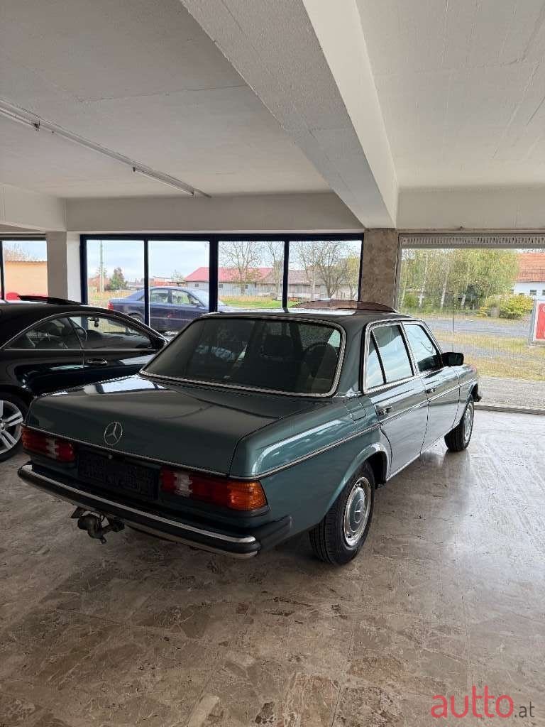 1983' Mercedes-Benz E-Klasse photo #2