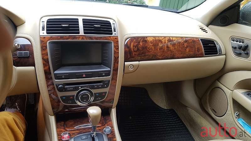 2006' Jaguar XK photo #4