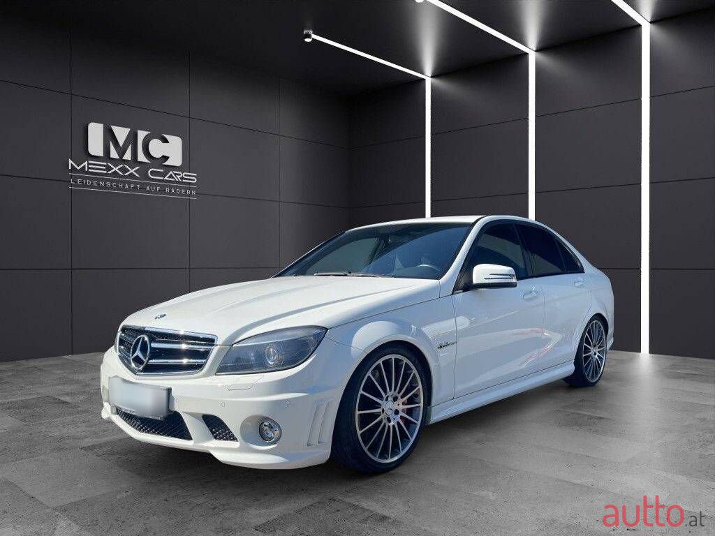 2010' Mercedes-Benz C-Klasse photo #1