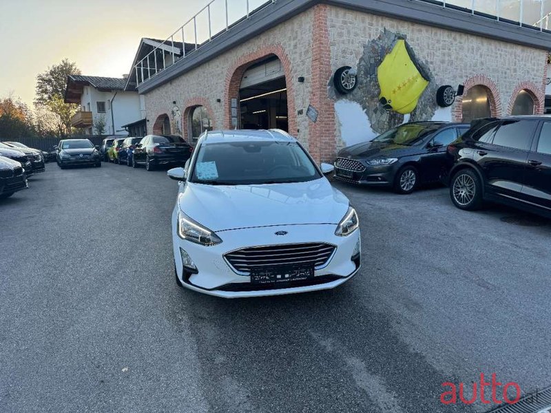 2020' Ford Focus photo #6