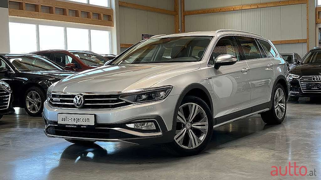 2020' Volkswagen Passat photo #1