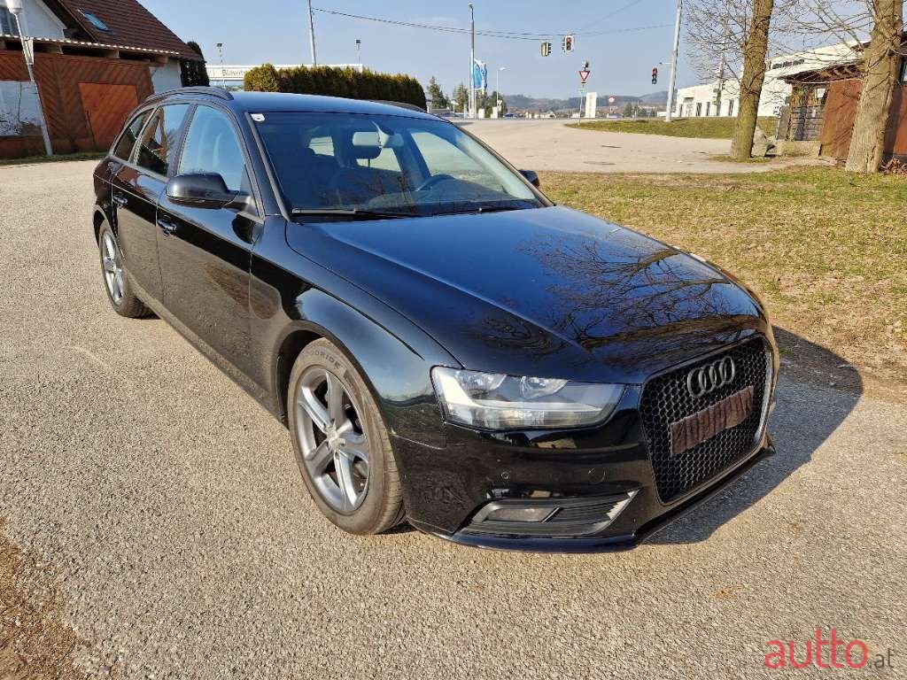 2012' Audi A4 photo #6