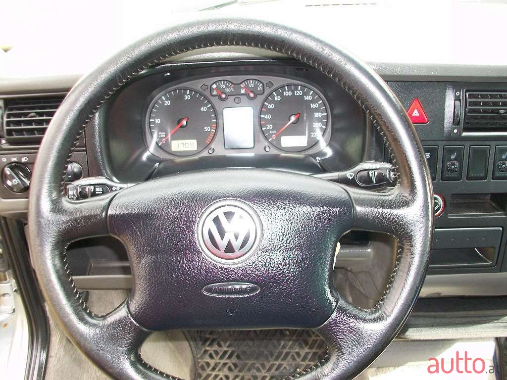 2000' Volkswagen Multivan photo #6