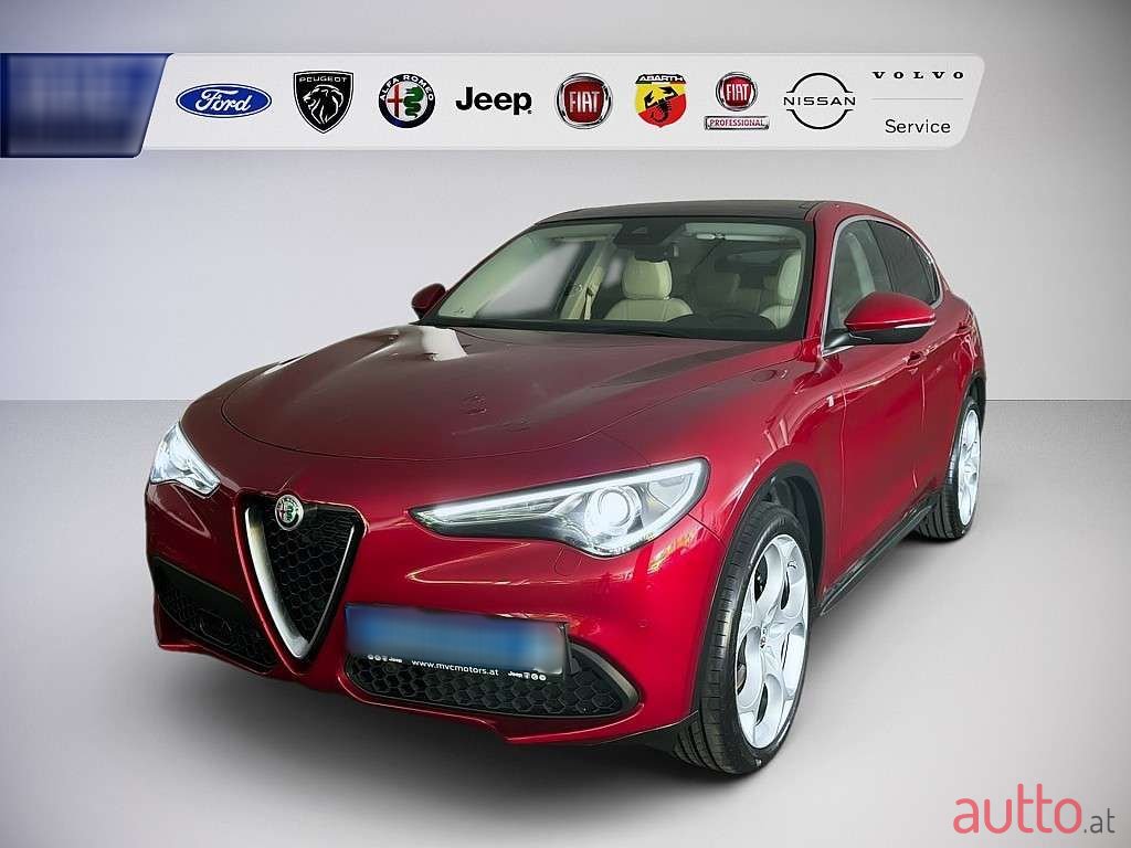 2022' Alfa Romeo Stelvio photo #1