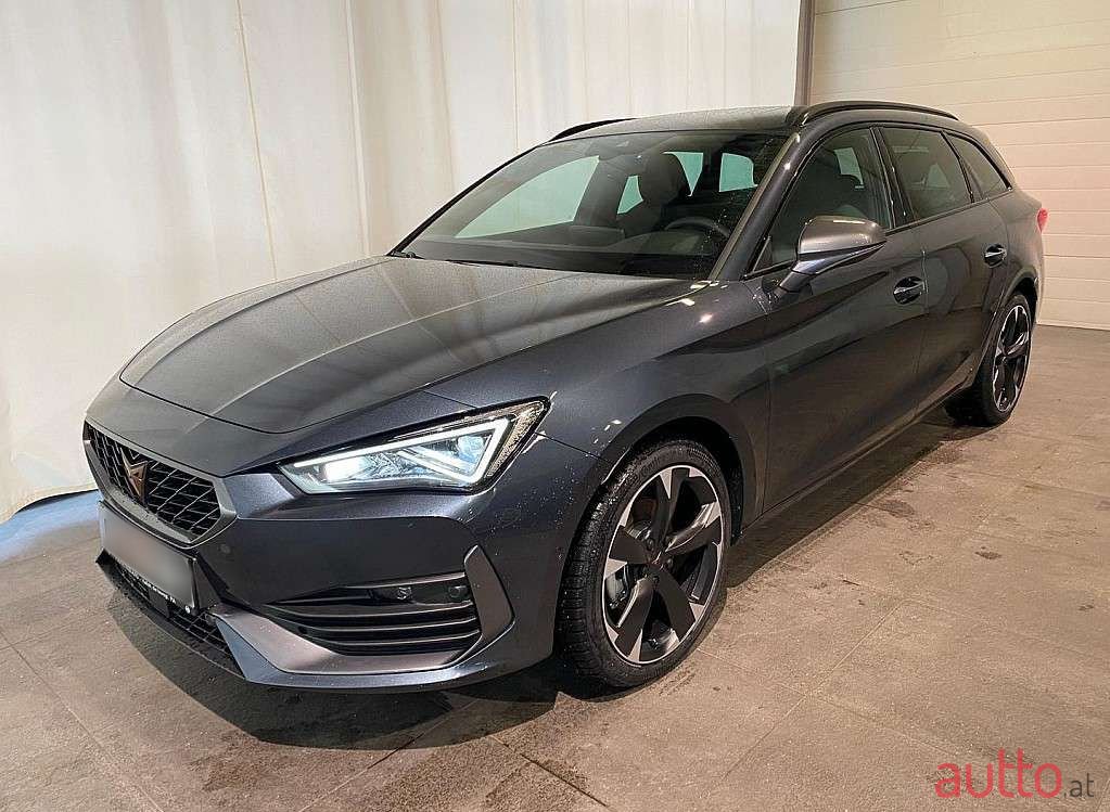 2023' Cupra Leon photo #1