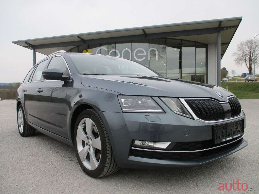 2018' Skoda Octavia photo #6