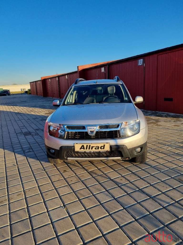 2010' Dacia Duster photo #2
