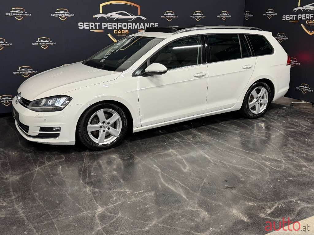 2013' Volkswagen Golf photo #5