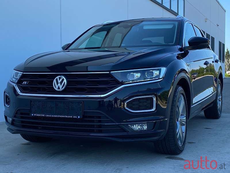 2019' Volkswagen T-Roc photo #6