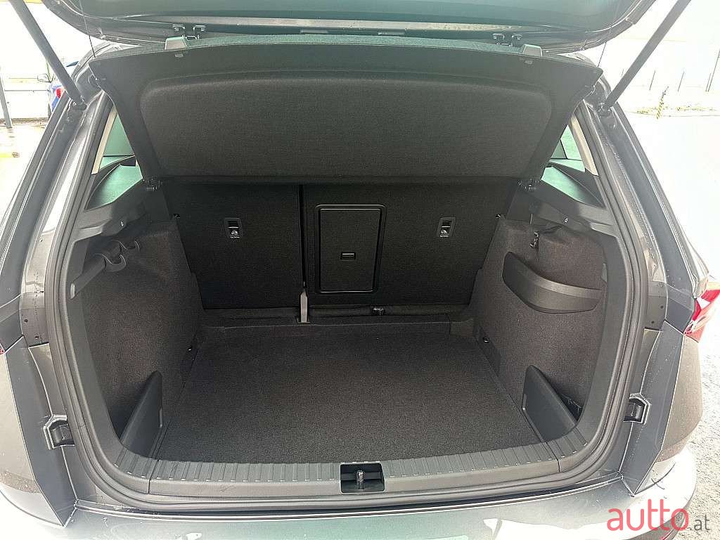2023' Skoda Karoq photo #5