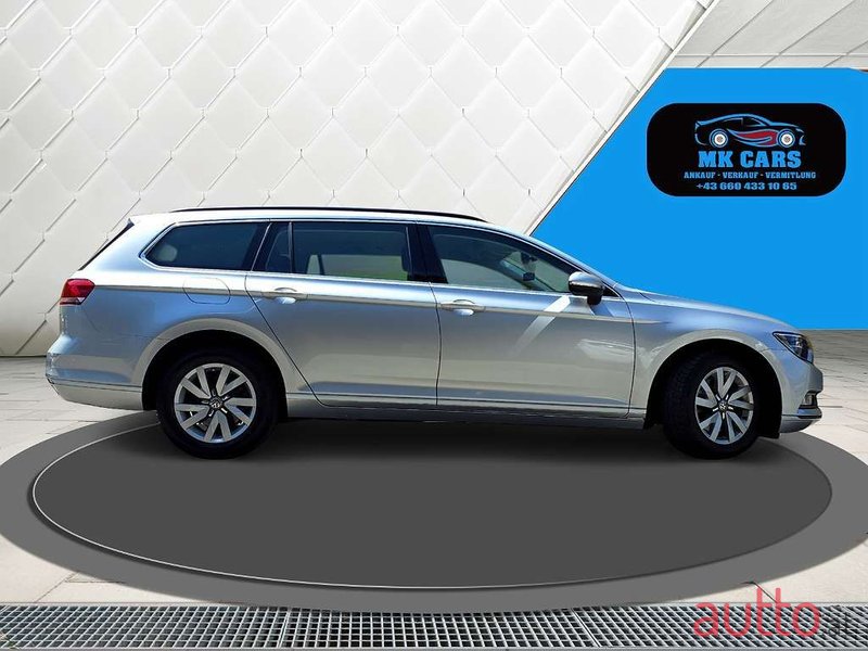 2017' Volkswagen Passat photo #6