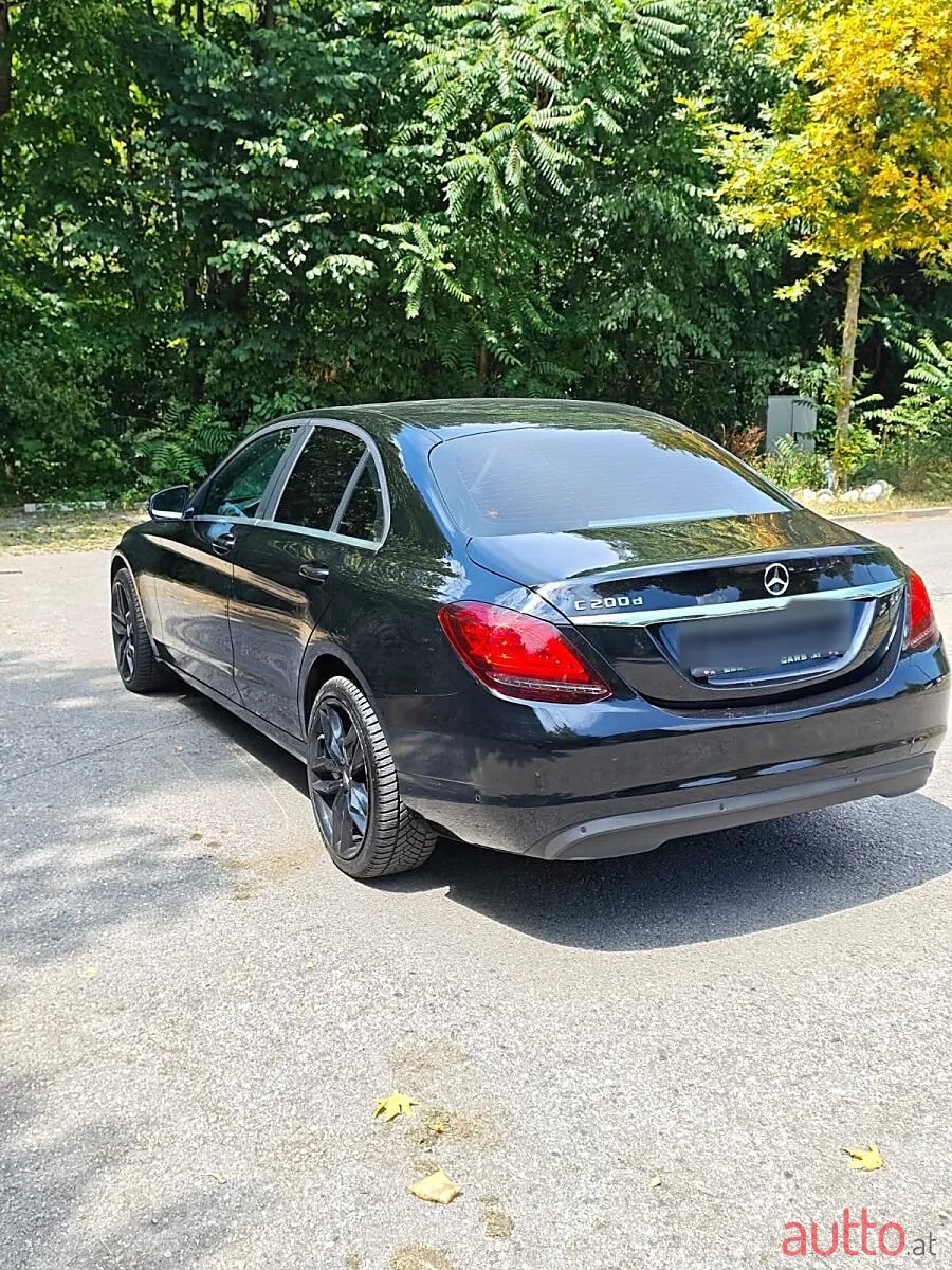 2019' Mercedes-Benz C-Klasse photo #3