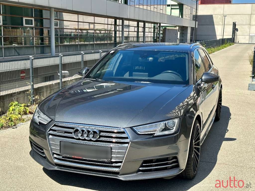 2016' Audi A4 photo #1