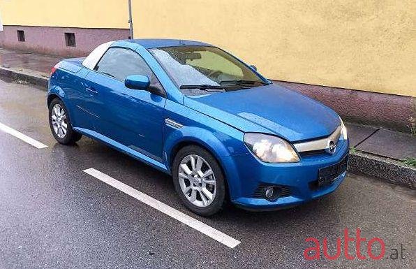 2004' Opel Tigra photo #1