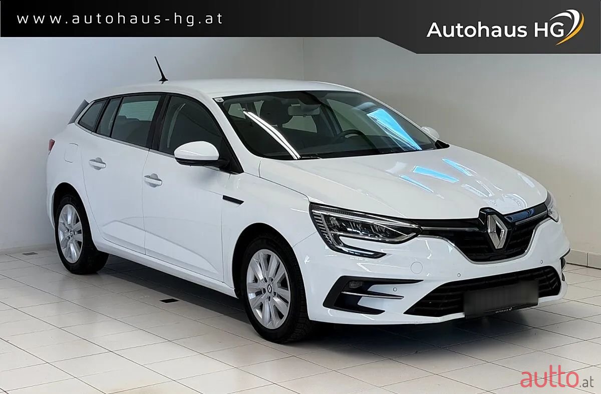 2023' Renault Megane photo #1