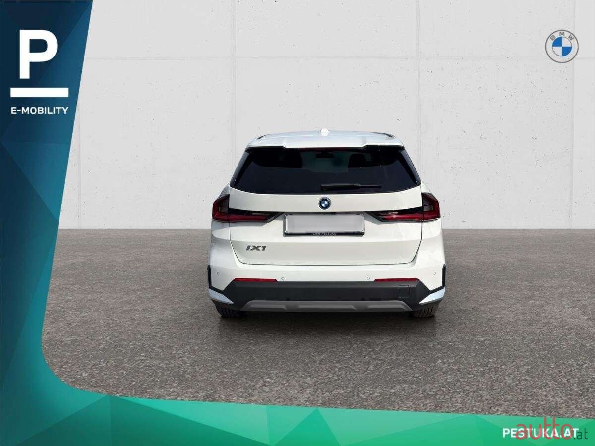 2024' BMW iX1 photo #5