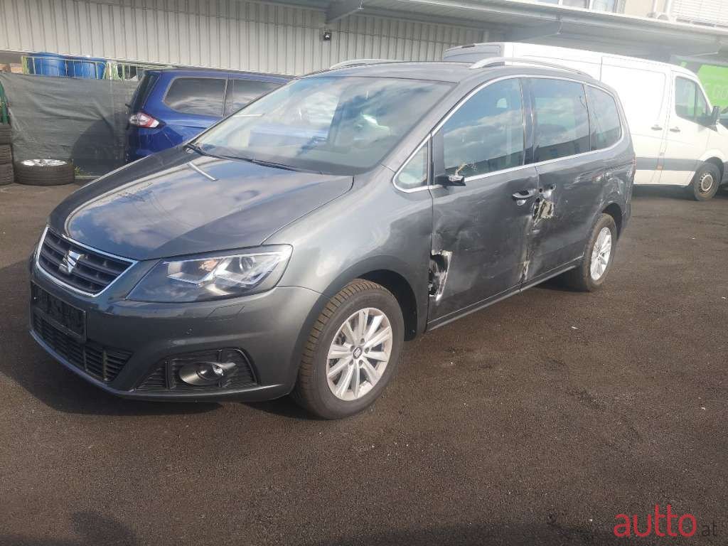 2016' SEAT Alhambra photo #2