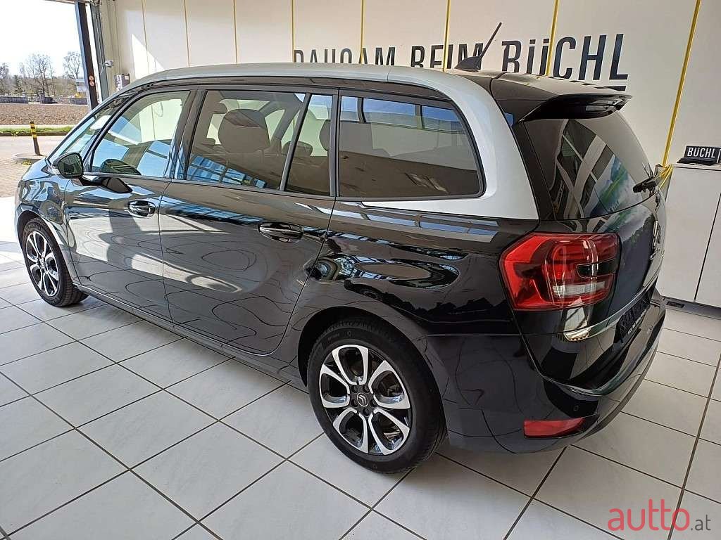 2019' Citroen Grand C4 SpaceTourer photo #4