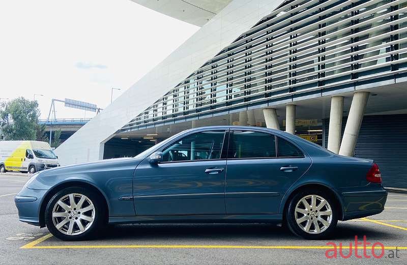 2004' Mercedes-Benz E-Klasse photo #4