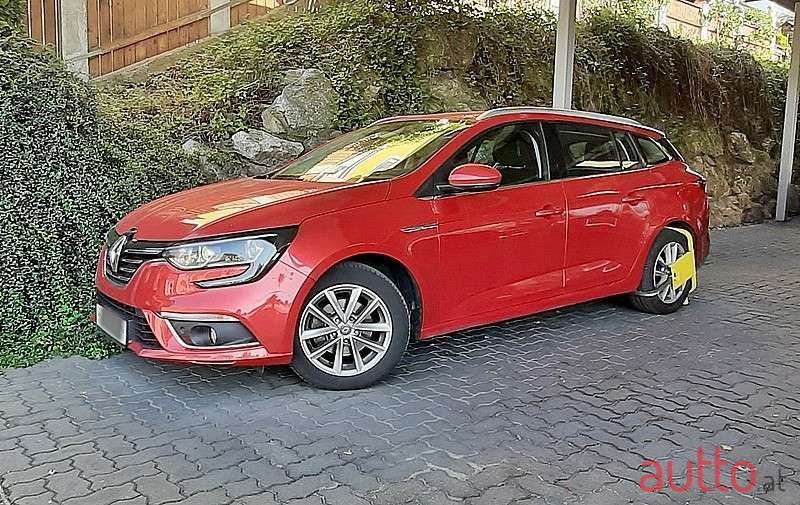 2016' Renault Megane photo #3