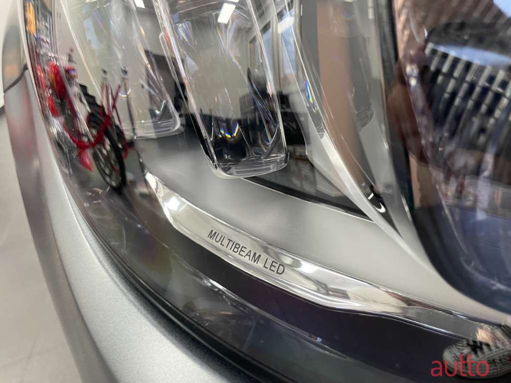 2019' Mercedes-Benz C-Klasse photo #6