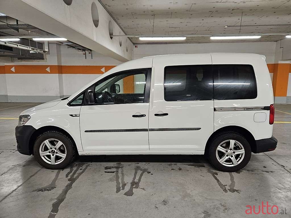 2018' Volkswagen Caddy photo #5