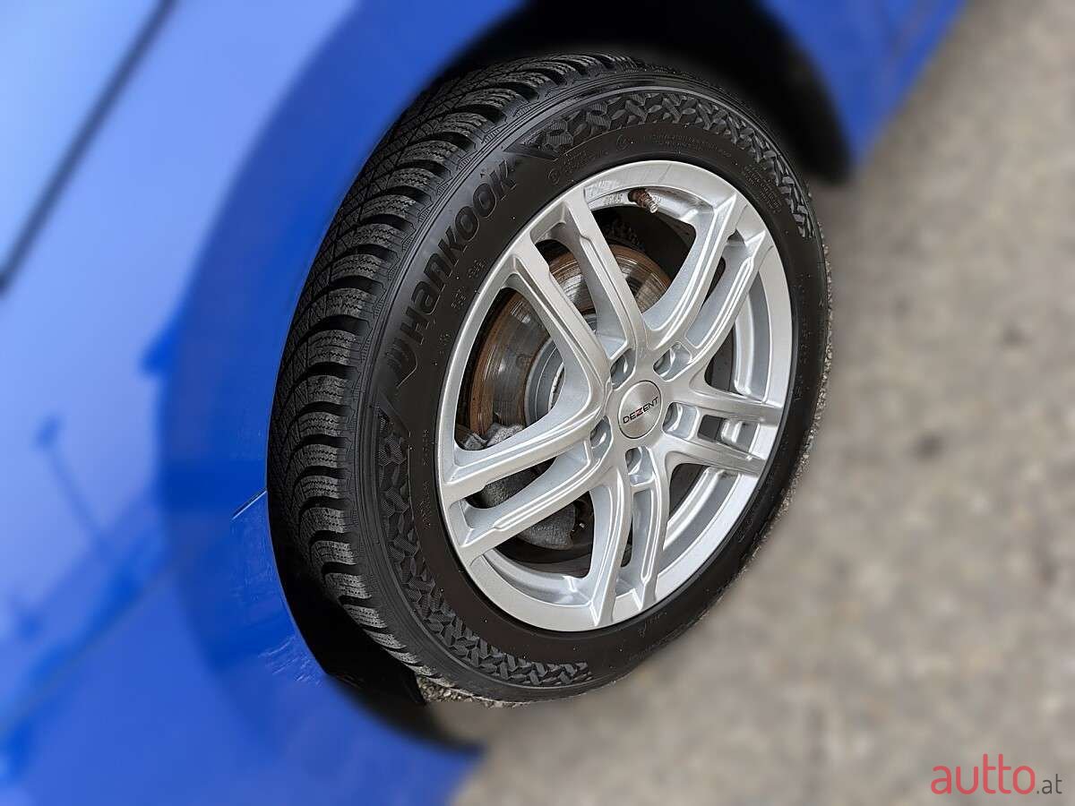 2021' Skoda Octavia photo #4